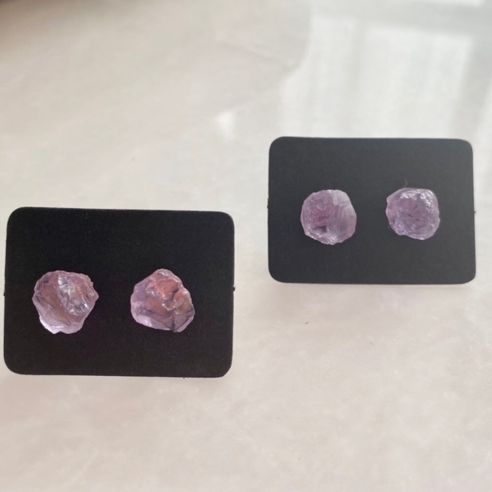 Light Amethyst Crystal Stud Earrings - Picture 6 of 7